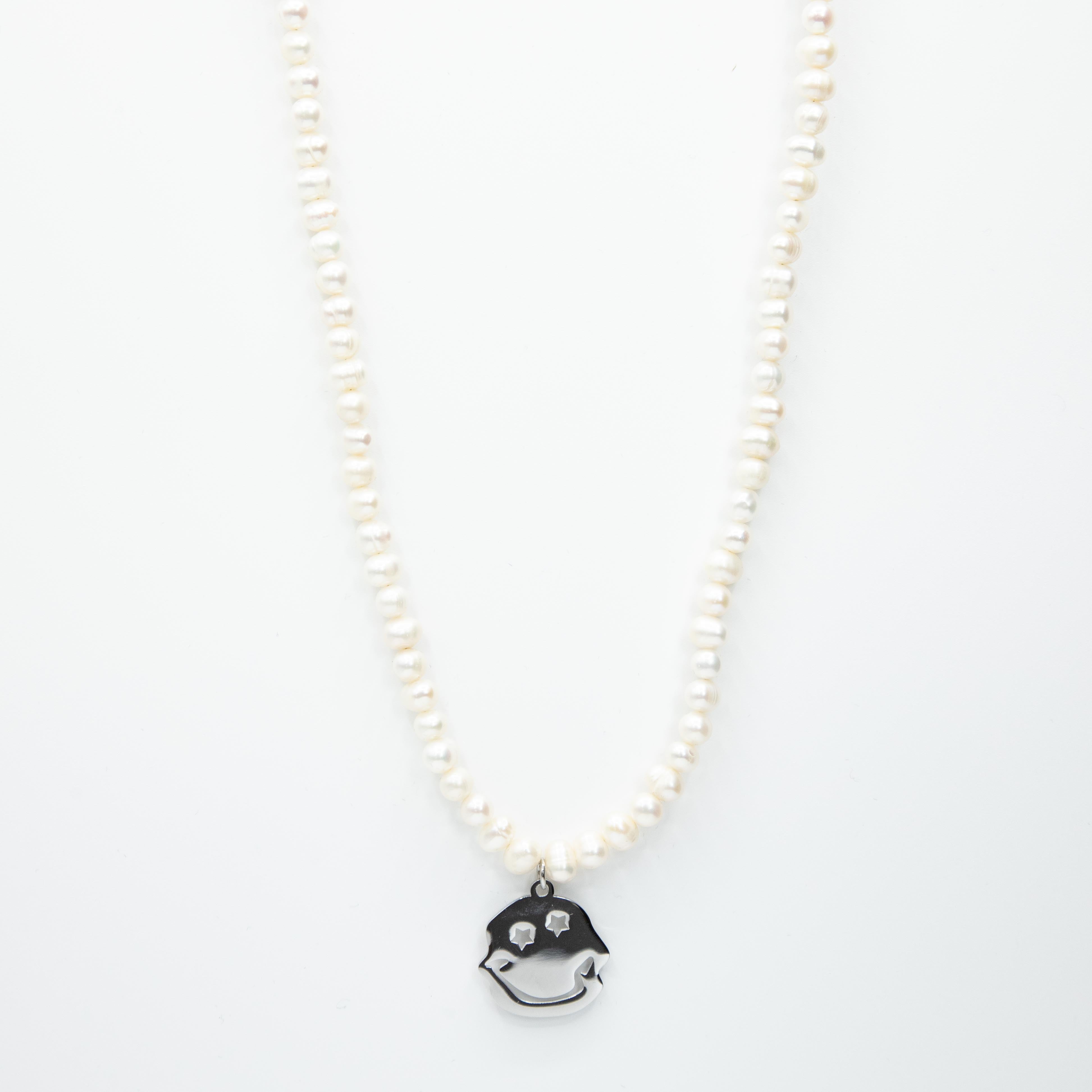 Smiley Pearl Chain